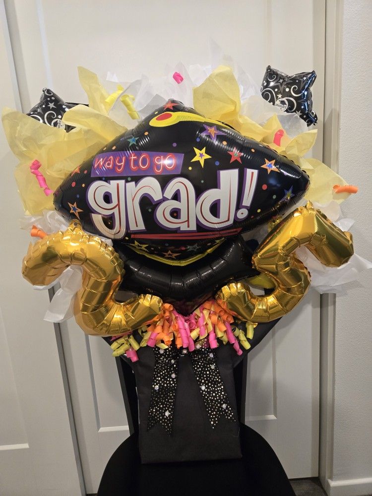 Graduation Ballnoon Bouquet