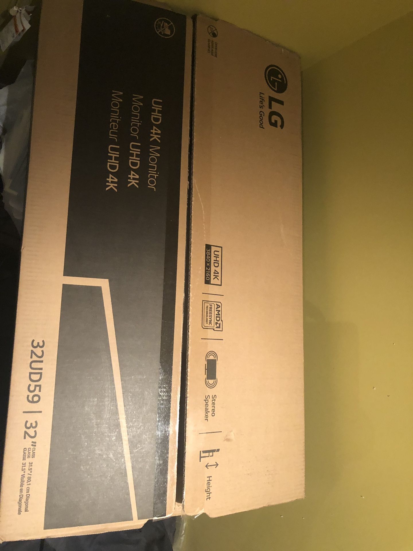 32” 4K monitor LG 32UD59-B