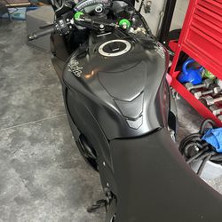 2016 Kawasaki Zx10
