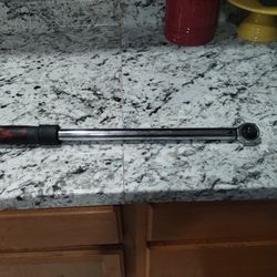 Nova Tork C32000 1/2 Drive Torque Wrench..50..To..250 Lbs 