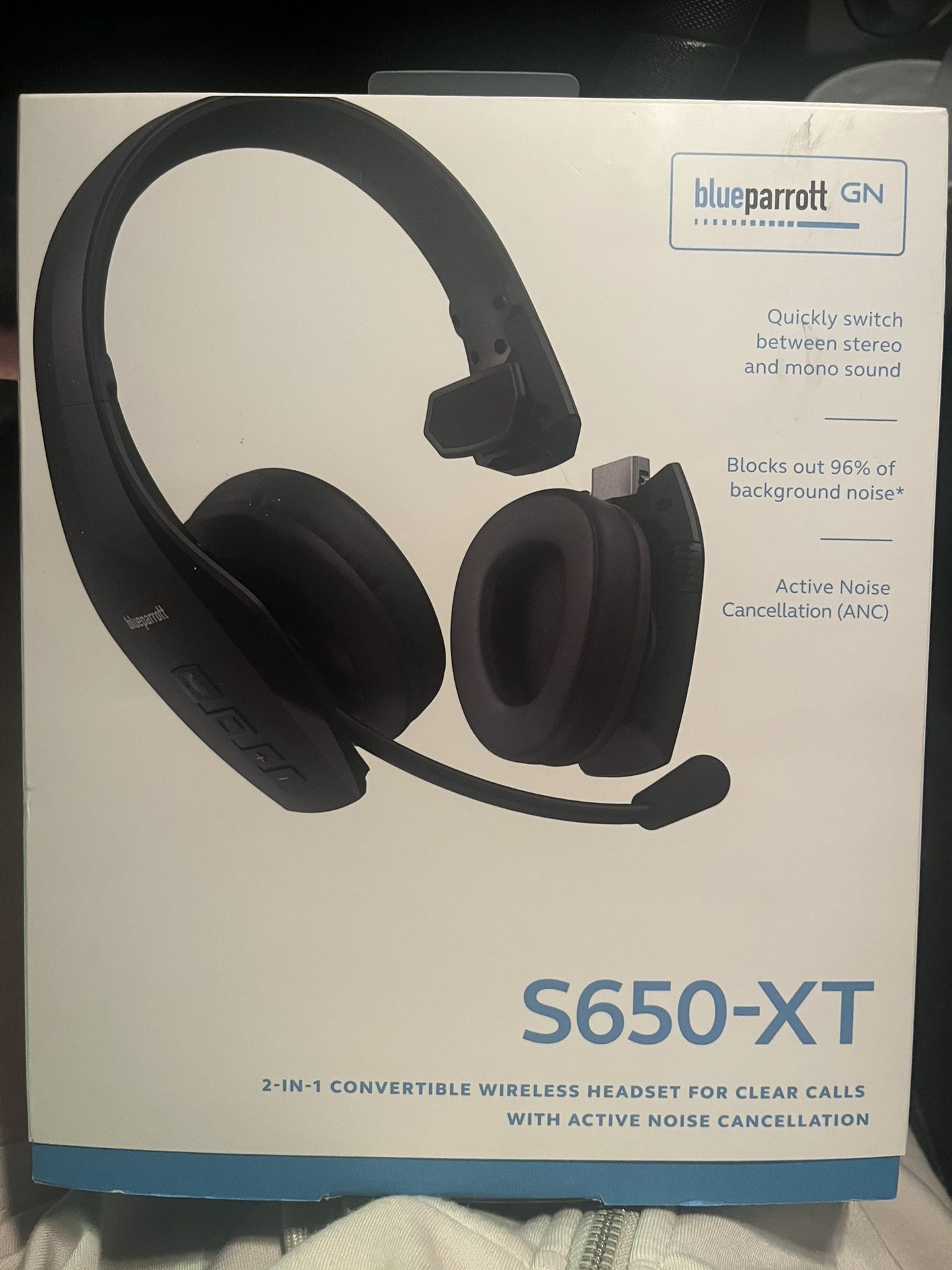 5650-XT Convertible Wireless Headset