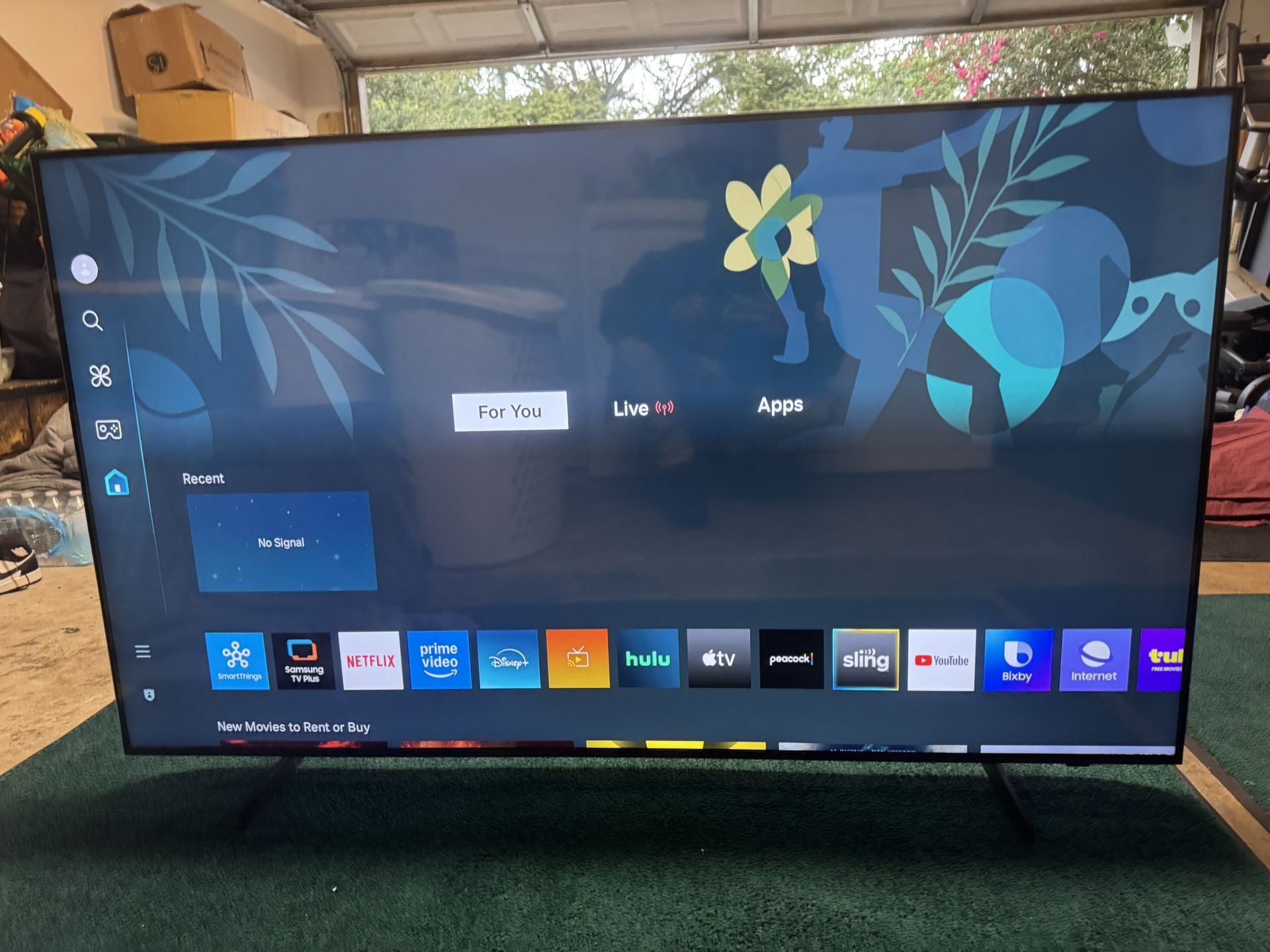 Samsung 65” SmartTv