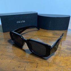 PRADA PR 17WS Black Sunglasses