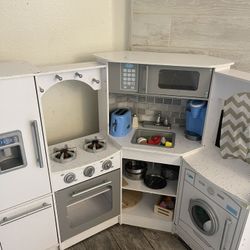Kids Kitchen