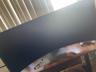 LG curve monitor