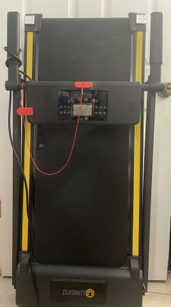 **NEW TREADMILL $300