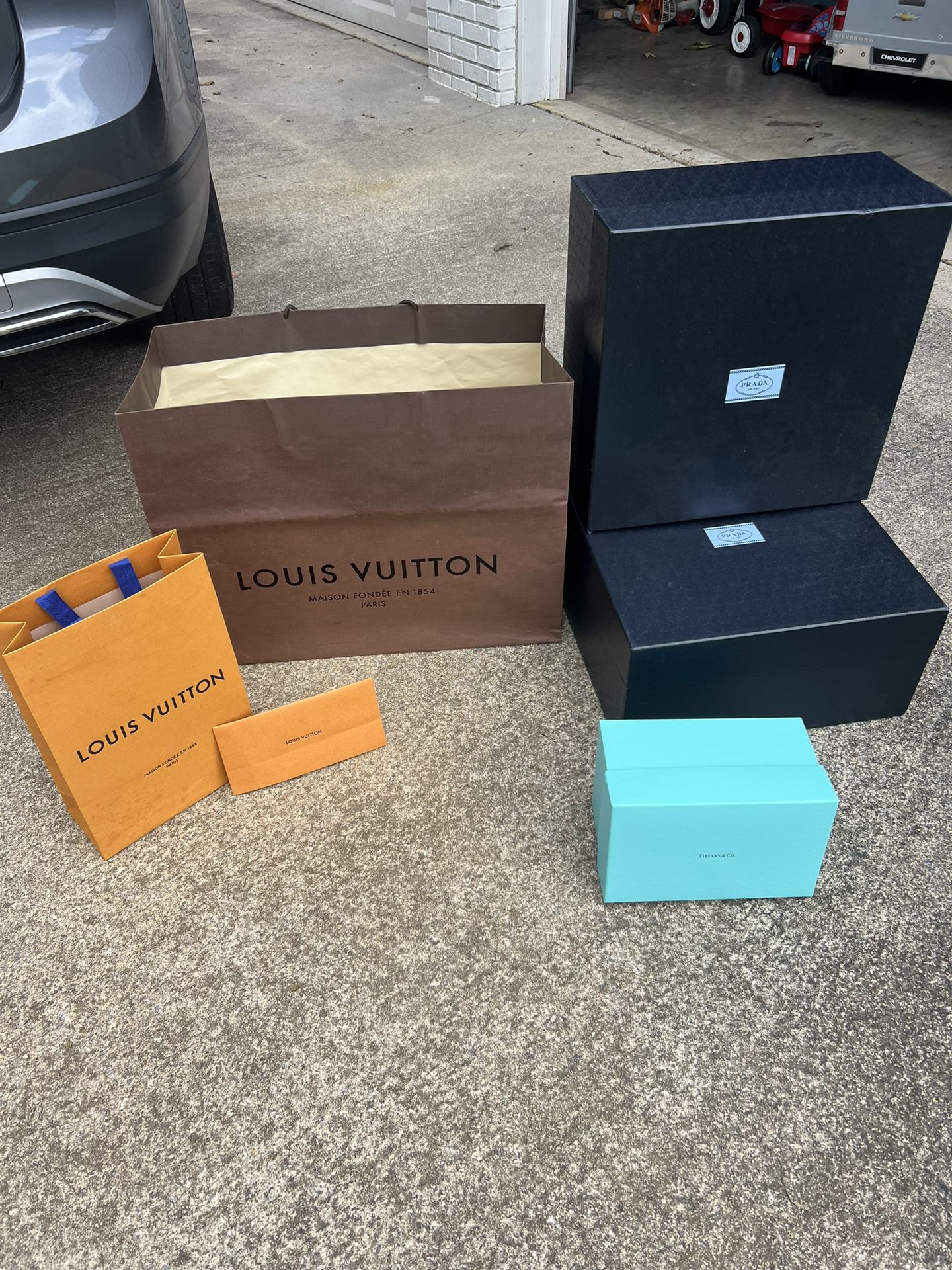 Lot Of Louis Vuitton Gift Bags, Large Prada Gift Boxes, And Tiffany