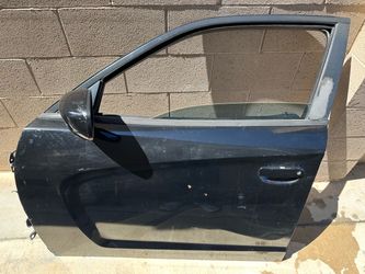 2012 Dodge Charger driver door