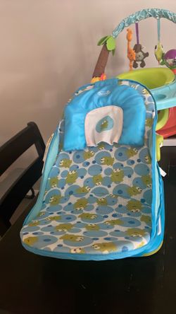 Baby bathing seat