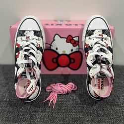 Limited edition! Converse Chuck Taylor All Star Ox Hello Kitty Black Size 5.5 Woman