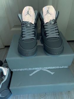 Jordan 5 wolf grey