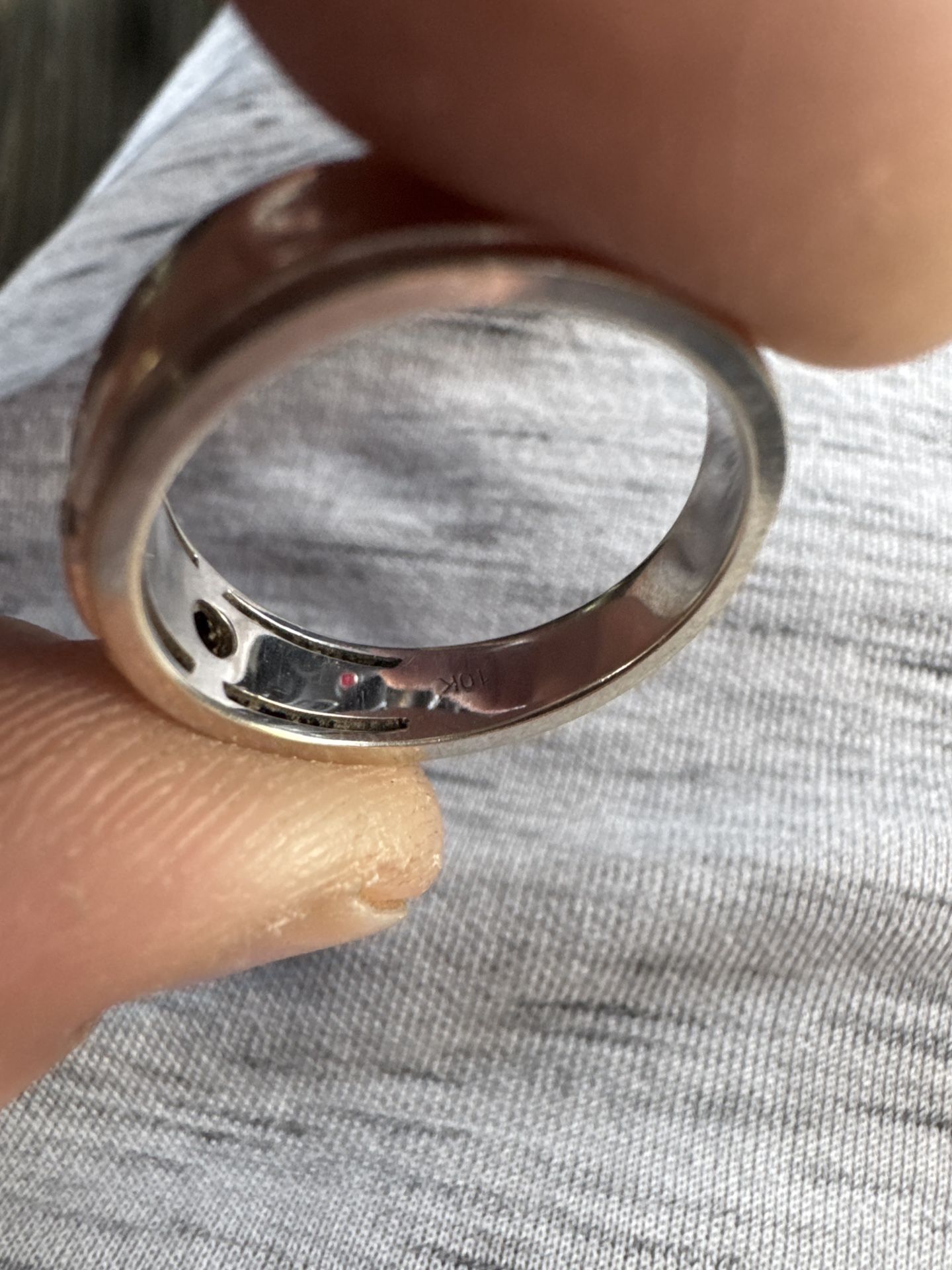 10 K wedding band
