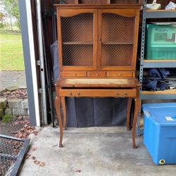 French Style Writing Desk With Hutch
