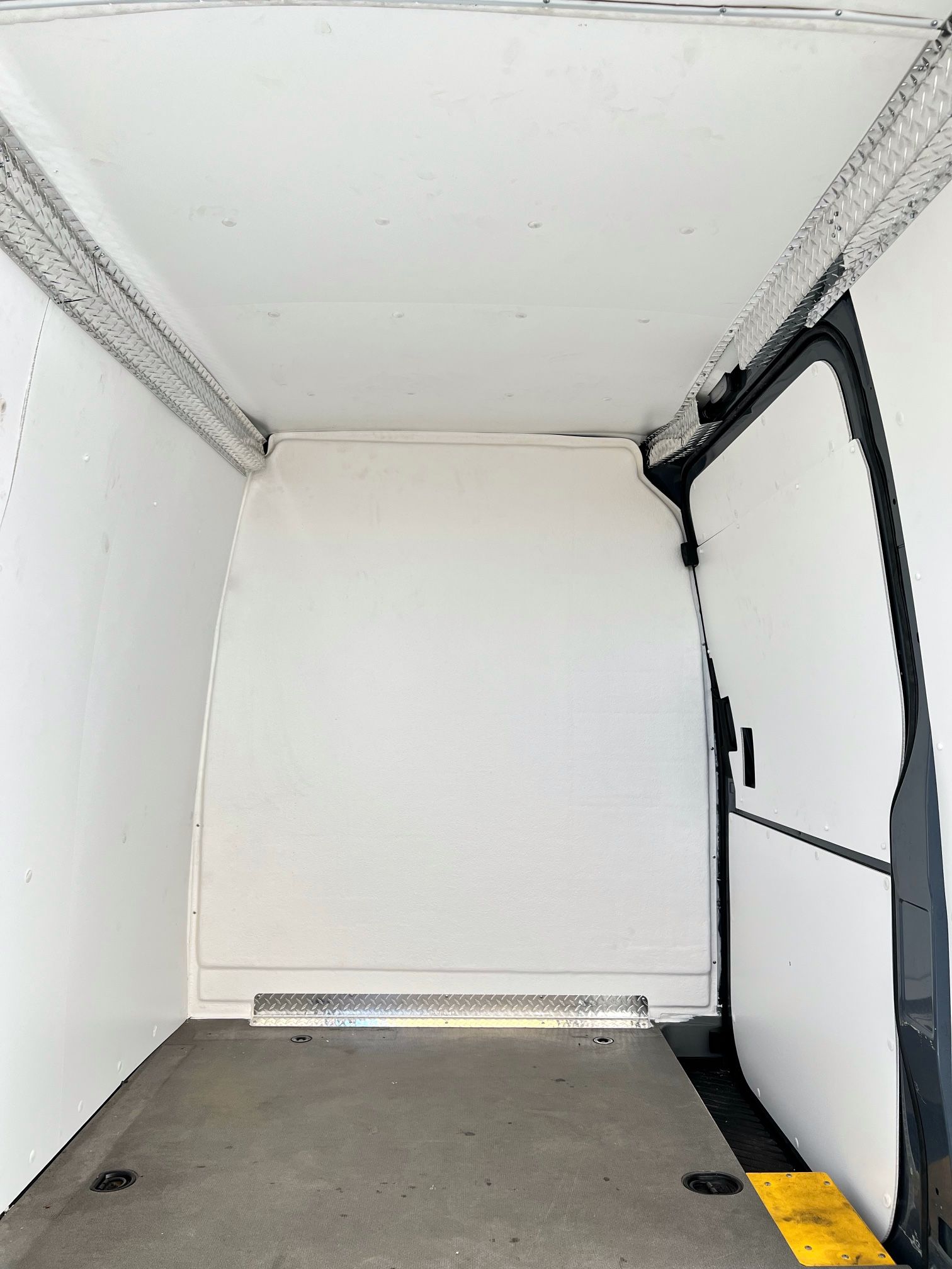 Mercedes Benz Sprinter High Roof Safety Partition - Van Safety partition - Bulkhead - impact resistant