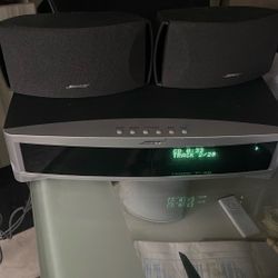 Bose Speakers With CD Player 