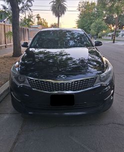 2017 KIA Optima