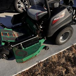 Bob Cat Commercial Lawnmower