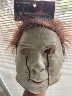 Michael Myers Halloween mask