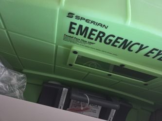 Pure Flow Eye Wash Station For Construction Site