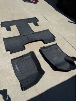All Weather Floormats- 21-26 Yukon/Tahoe/Suburban/Chevy/GMC