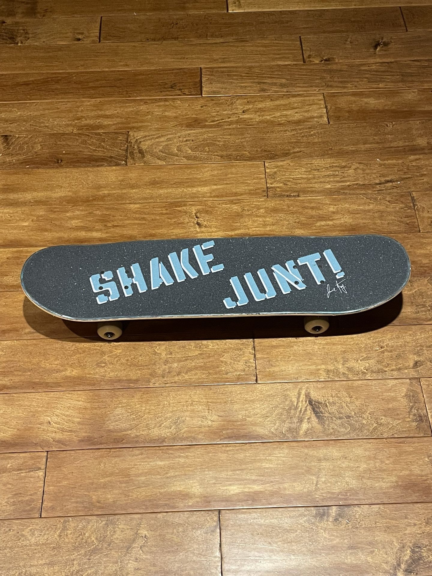 8.0” Fully Built Skateboard Deck Setup *LIGHTLY USED READ DESC.*