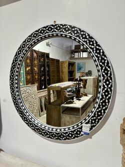 Round Mother of Pearl Mirror