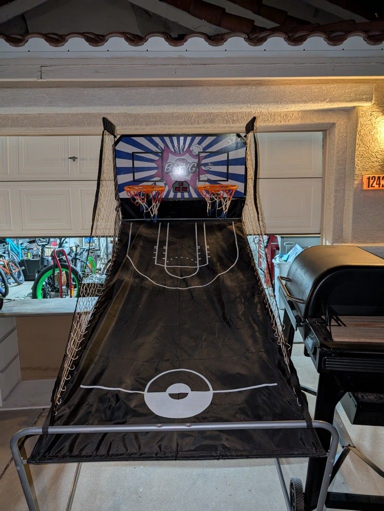 Basketball Free Throw Battle Game