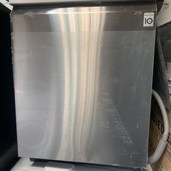 lg dishwasher  new stainless 