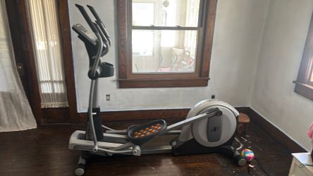 Nordic Track Elliptical