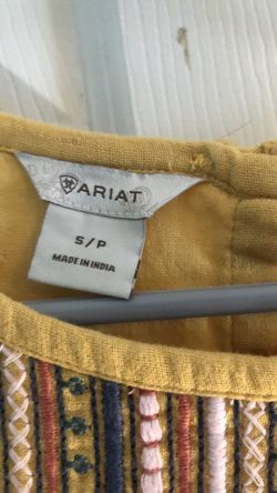 Ariat shirt