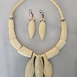 Vintage Carved Bone Necklace & Earrings Set Tribal Boho Statement Ivory