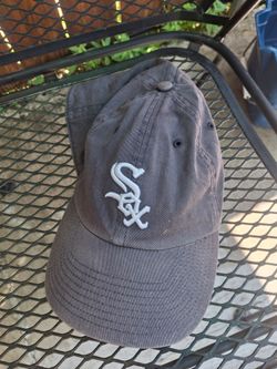 White sox hat
