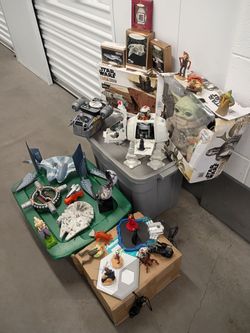 Star warks action figurines,& the Ships