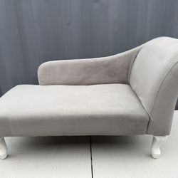 Children’s Chaise Lounge