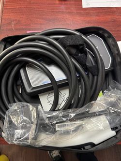 VinFast j1772 universal portable home charger w/ level 1 adapter only