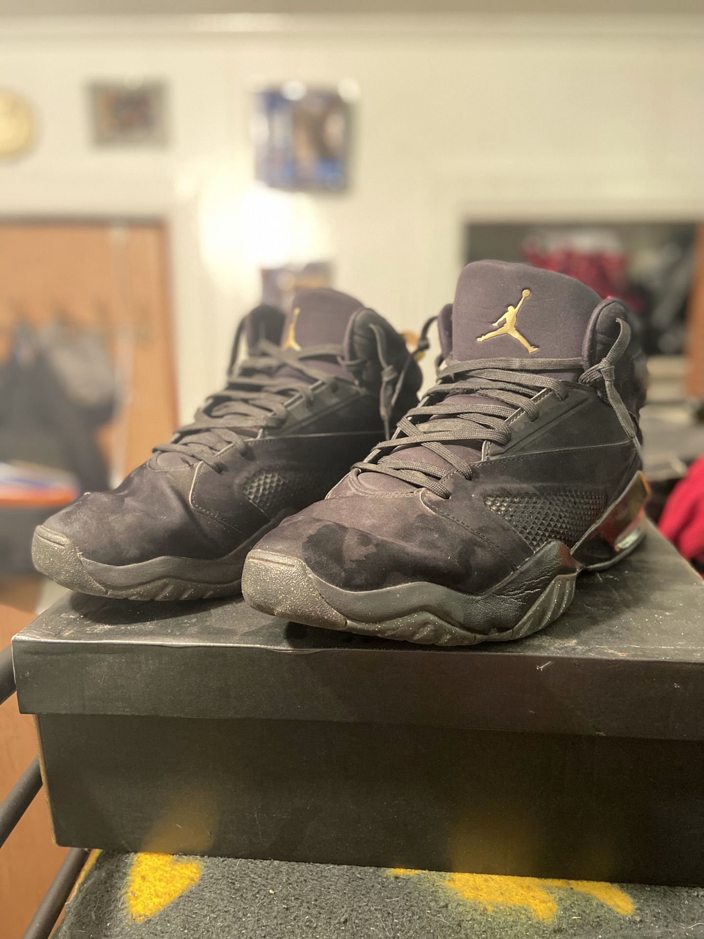 Jordan lift off