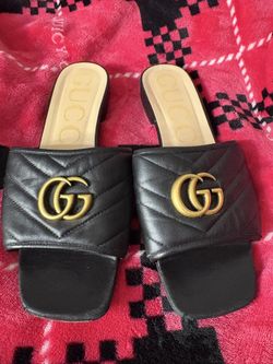 Gucci Flats
