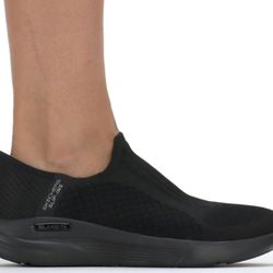 NEW- Skechers Slip-Ins size 7.5