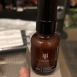 TRUE BOTANICALS NOURISHING CLEANSER