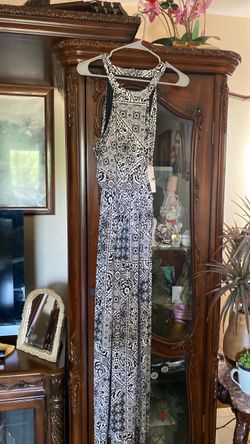 Vestidos nuevos diferentes size $8.00 cada uno