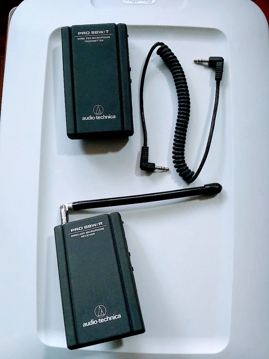 Audio Technica 88W & 88T VHF wireless transmitter/receiver