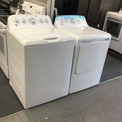 New Scratch And Dent GE Washer And Dryer Set. 1 Year Warranty 