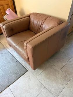 Lounge chair
