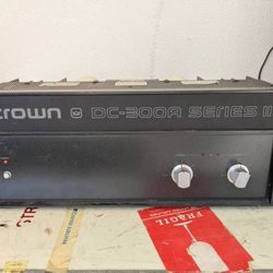 Crown DC-300A Series 2 Amp Amplifier