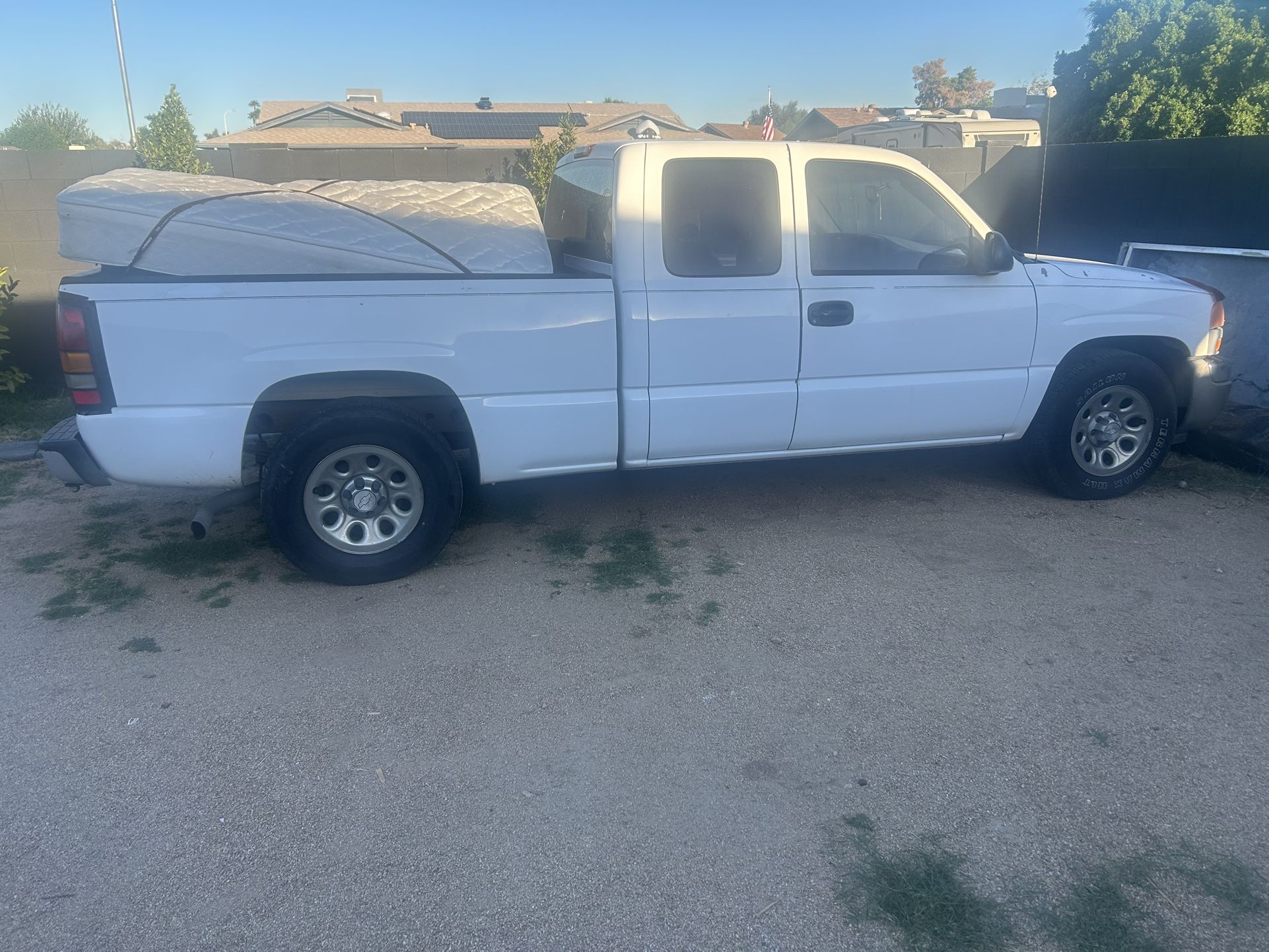 2005 GMC Sierra