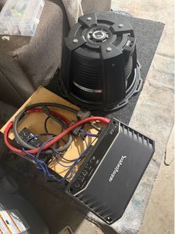 Rockford Fosgate 15in Sub W/ Amp