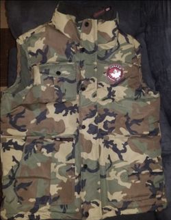CANADA WEATHER GEAR CAMO VEST (NEW)