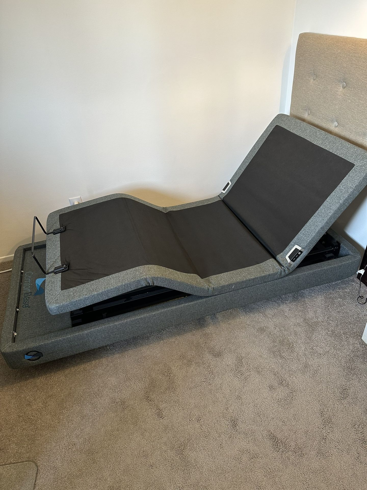 Glideaway Odessa Adjustable Bedframe Twin XL - WiFi, Massaging, WITH TILT
