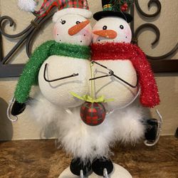 Snowman couple