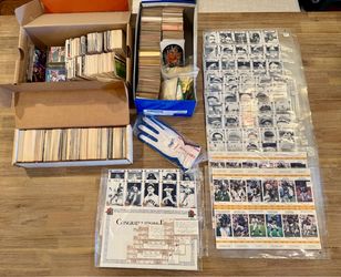 Vintage Baseball Cards and Collectibles Lot